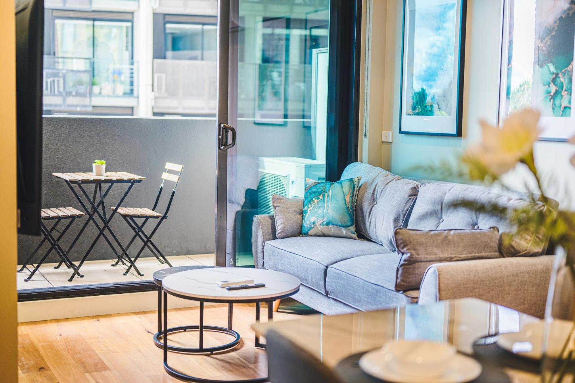Molly'S Little Apartments Melbourne Exterior photo