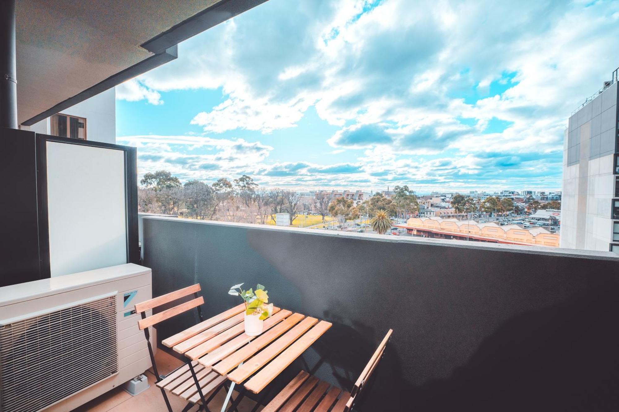 Molly'S Little Apartments Melbourne Exterior photo